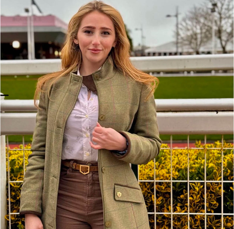 Get The Cheltenham Look Number 8