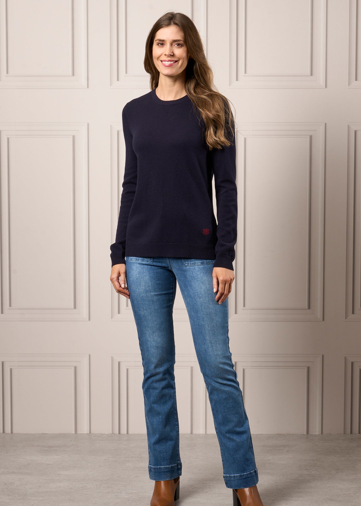 Emma Ladies Elevated Crew Neck Jumper In Navy