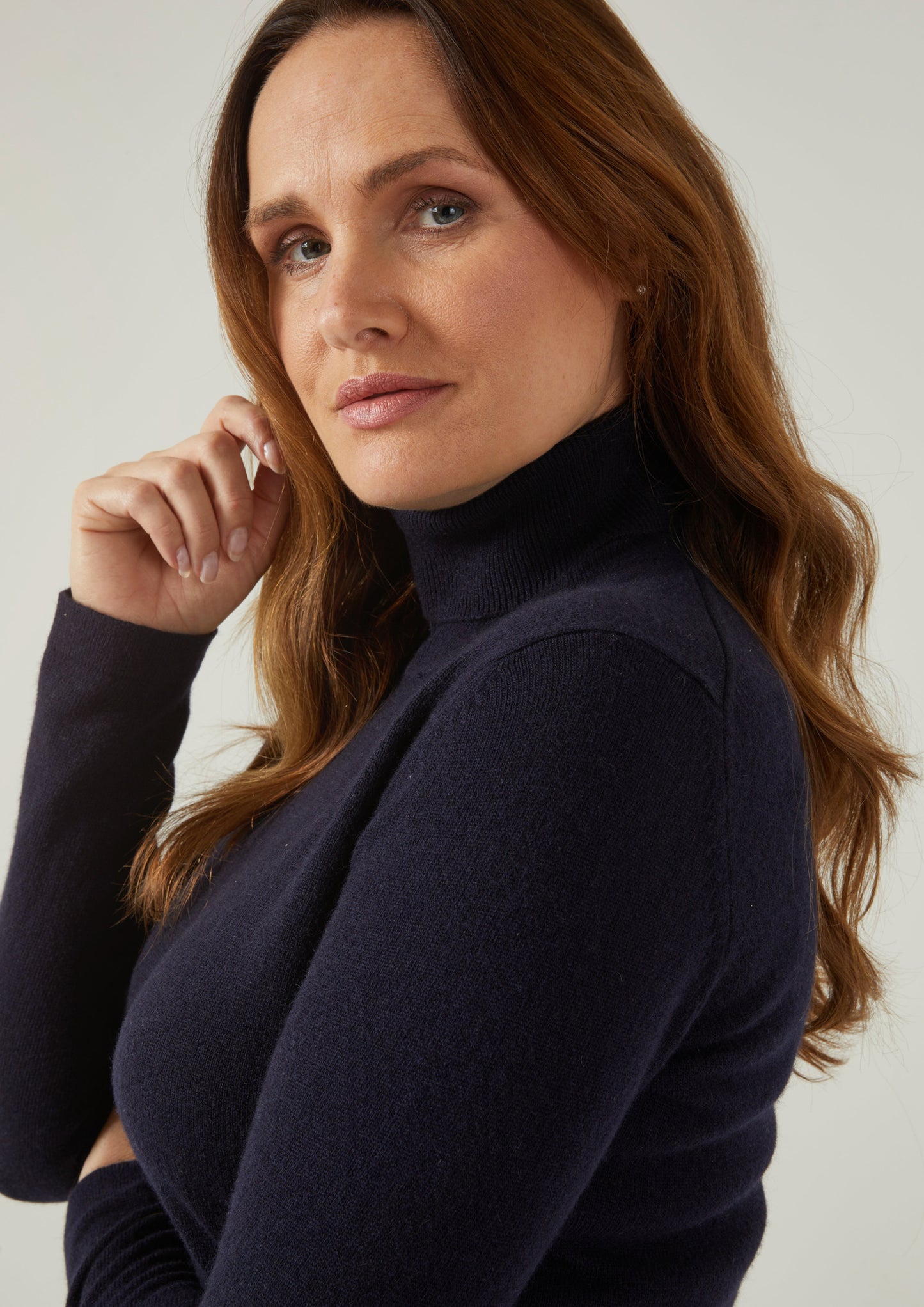 Ladies Roll Neck Jumper In Dark Navy